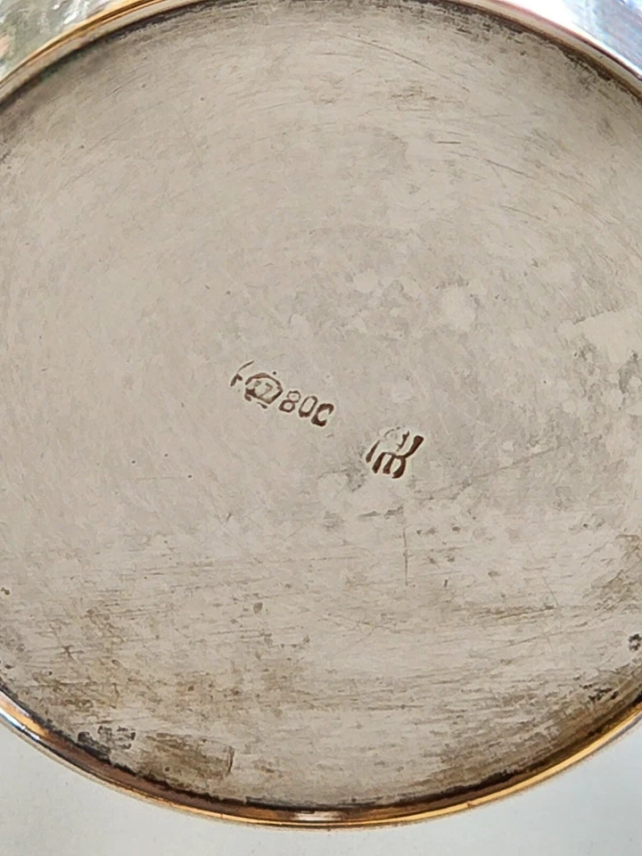 Taza Bebé Vaso Rosas Repujadas Sin Monograma Adolf Kander Continental Plata Foto 4 de 4