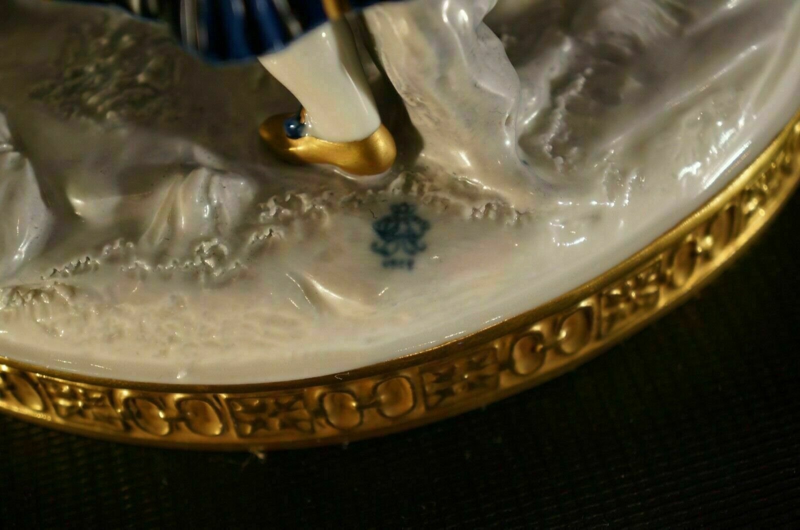 Picture 9 of 11