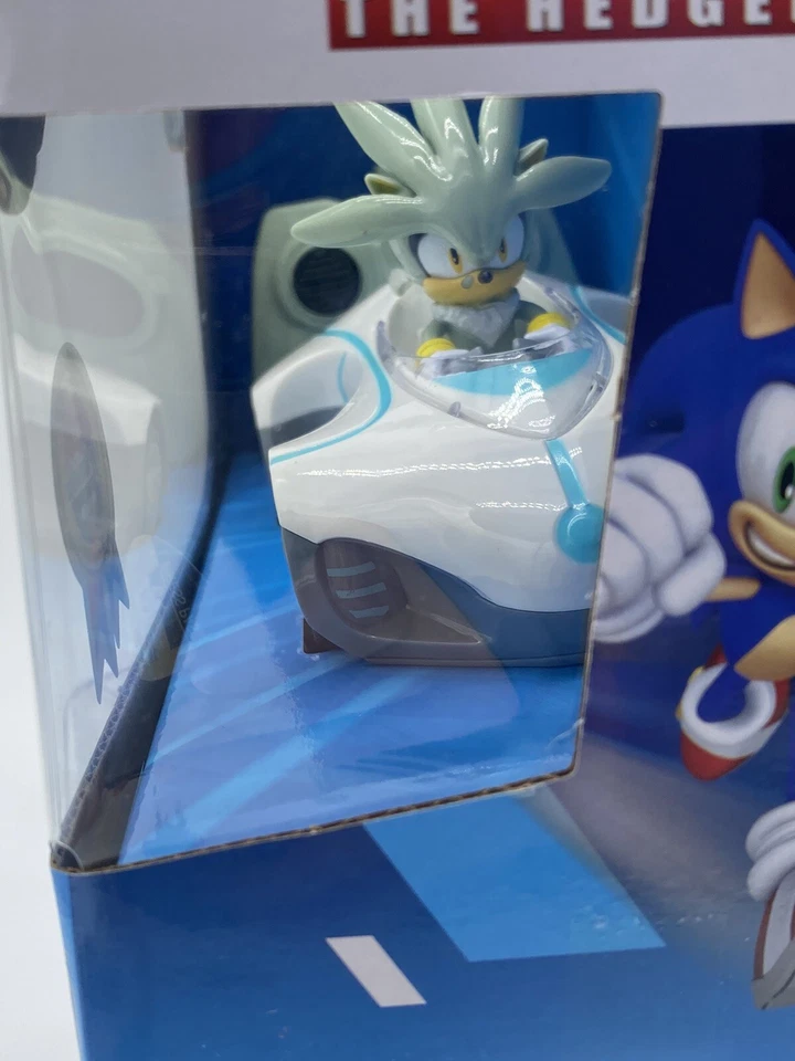 Team Sonic Racing RC: Silver -NKOK (683), 1:28 Scale 2.4GHz RC Car, 6.5" Compact - Image 2 of 4