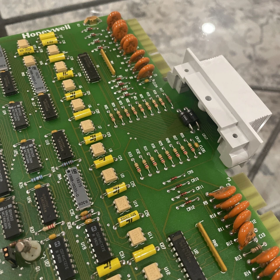 Módulo de entrada Honeywell 621-4350R PLC 5VTTL de 16 puntos Foto 4 de 4