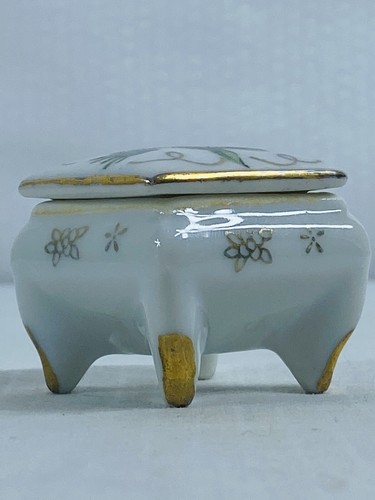 Vtg. Porcelain Trinket Box - Floral Lid - Gilded Sides & Legs - Japan - 1.5” - Picture 4 of 12