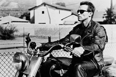 Arnold Schwarzenegger Terminator 2 Bike photo 11x17