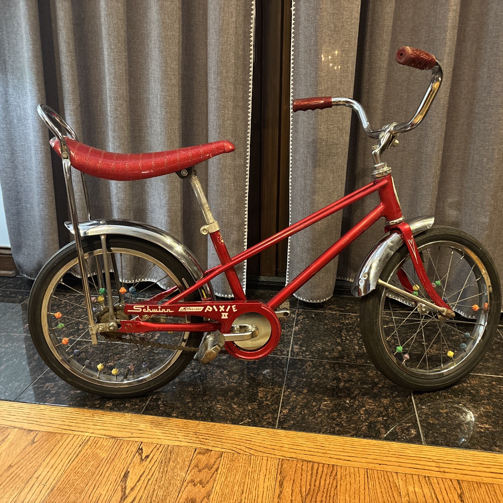 Vintage Schwinn 1978, Stingray Pixie II Bike 16&rdquo; Red Origi