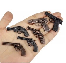 1/6 Soldier Accessories Pistol Revolver Model 12'' Action Figures