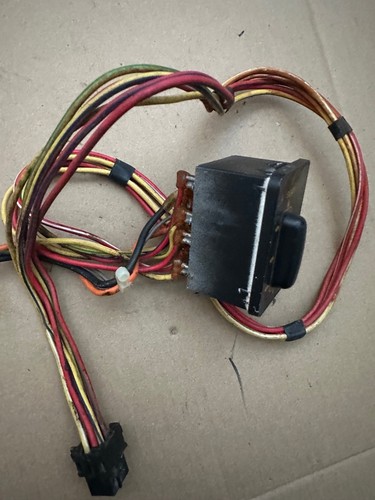 92-93 CORVETTE C4 6 WAY POWER SEAT SWITCH LH 10161837 - Picture 2 of 7