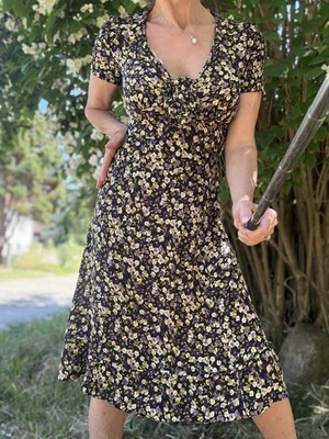 Tolles zartes ISABEL DE PEDRO Kleid 100%Seide/Silk Streublümchen Kurzarm   