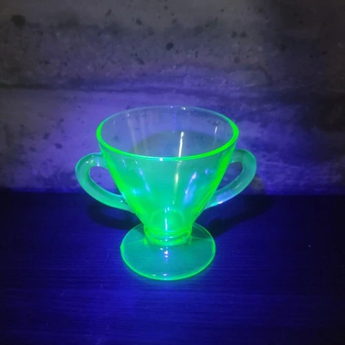 Vintage Uranium Depression Glowing Glass Green Sugar Bowl MCM Plain Footed