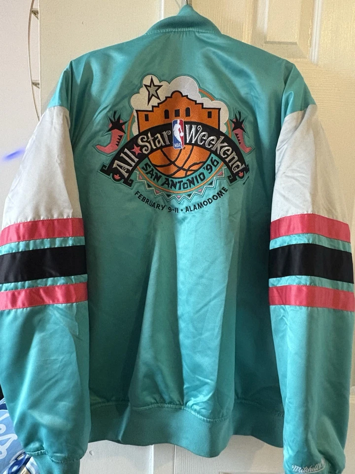 Vintage 1996 San Antonio, Spurs All-Star Weekend Saturn Jacket Plus Matching Hat - Image 4 of 4