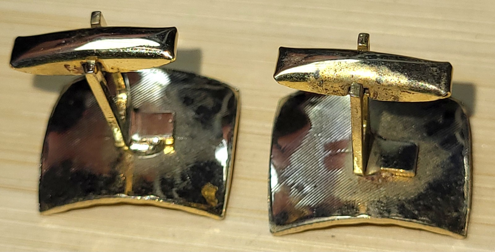 Curved Rectangular Starburst Pattern Goldtone Cuf… - image 5