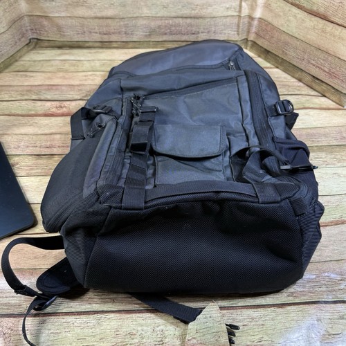 Thule Subterra Daypack 25L Dark Shadow Gray Backpack Laptop Hiking Outdoor - 第 3/9 張圖片