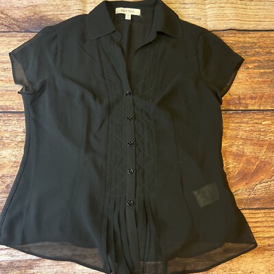 Ellen Tracy Bloomingdales V neck collar button down blouse