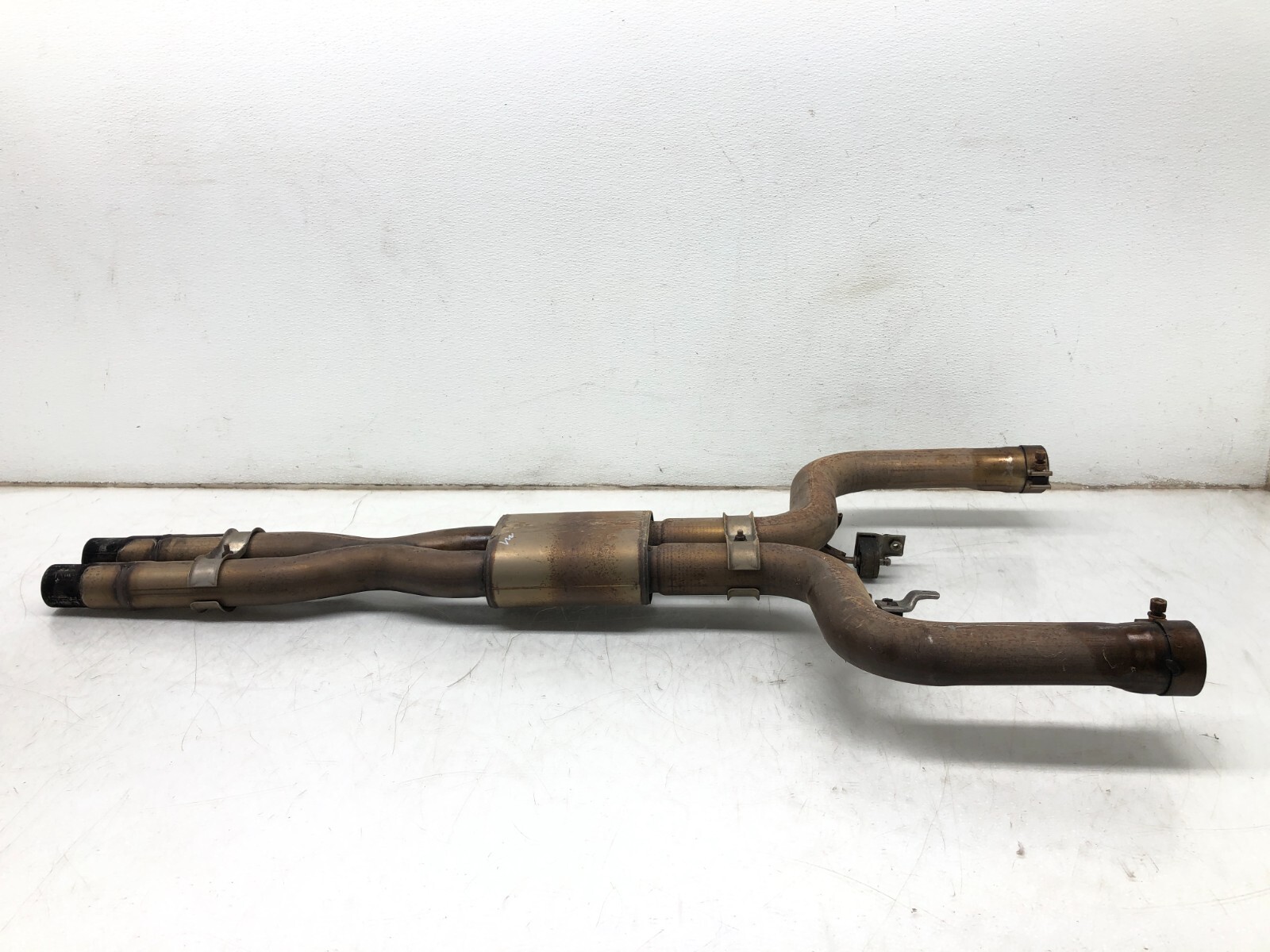 2014-2019 MASERATI GHIBLI S 3.0L V6 EXHAUST SILENCER RESONATOR ASSEMBLY OEM.
