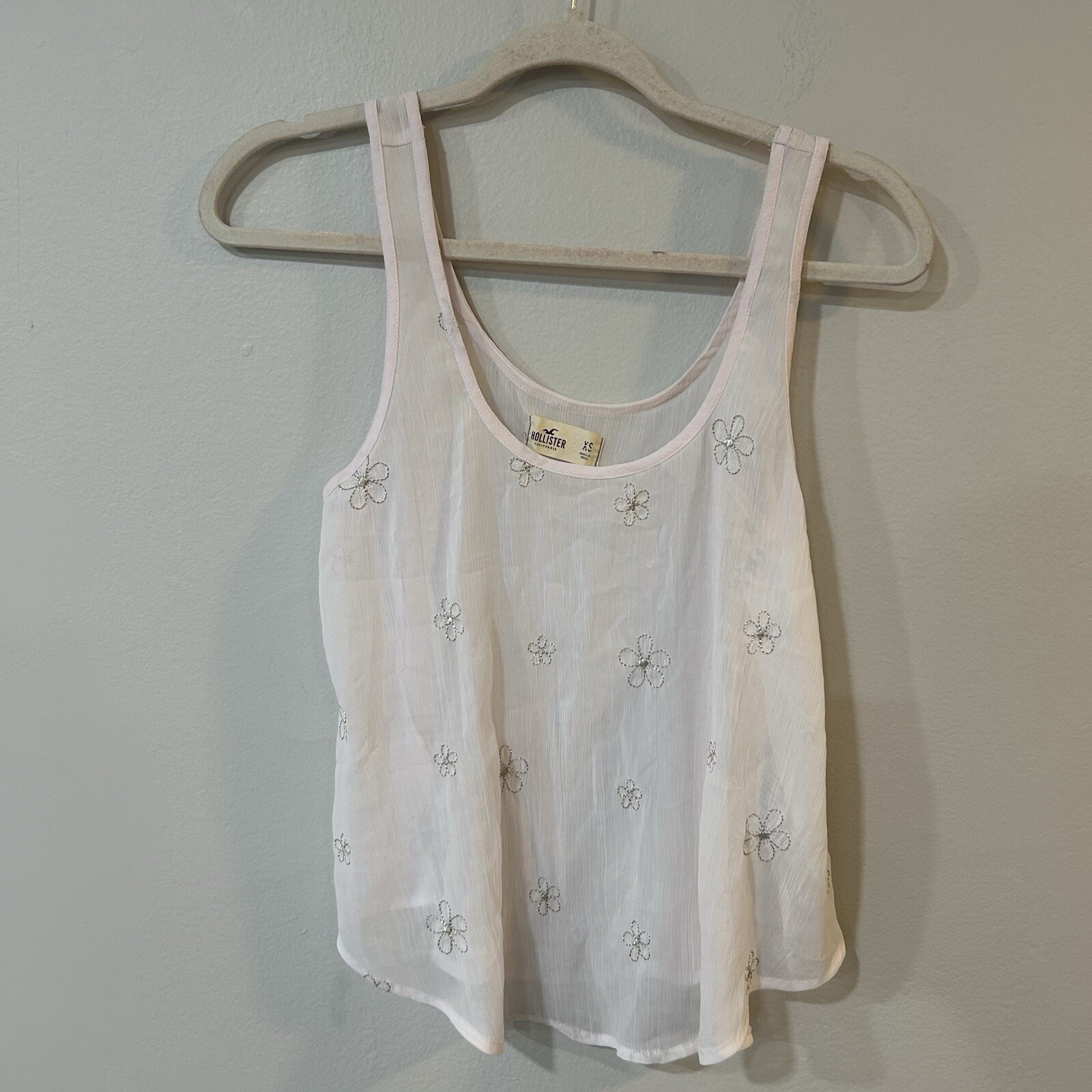 Hollister Sheer Light Pink Embellished Floral Lightweight Tank Top Size X-Small