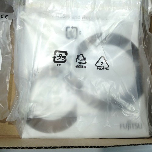 FUJITSU S26361 Accessory Kit For Fujitsu Primergy RX200 S7 Server +SOFTWARE DISC - Picture 4 of 11