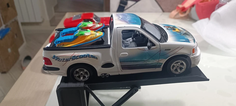 Ford F150 Pick Up Truck 1:21 Scale Rare BURAGO COD. 3338 - Immagine 4 di 4