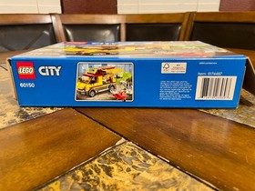 LEGO CITY 60150 PIZZA VAN RARE!