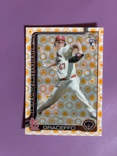 2025 Topps Series 2 Cardinals Gordon Graceffo Rookie #610 Holiday Sun Parallel