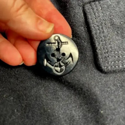 Gap Kids Classic Navy Wool Pea Coat Size M/8 Excellent Condition - Picture 3 of 4