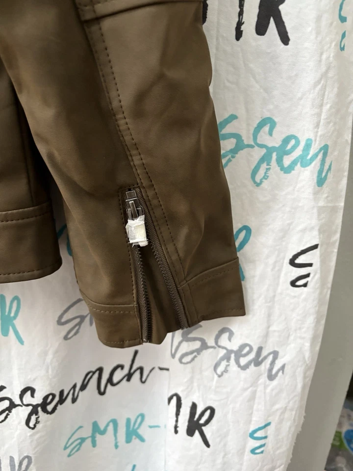 Mens Guess Faux leather Brown jacket removable grey hood Size L Large NWT - Image 4 of 4