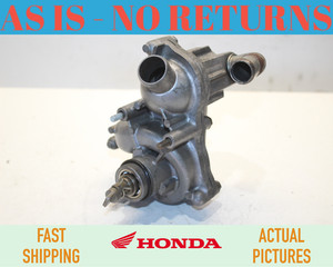 2001 - 2005 Honda GL1800 WATER PUMP 19200-MCA-A02 OEM