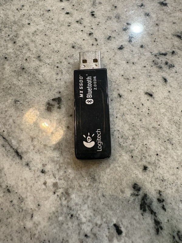 Logitech MX 5500 Bluetooth 2.0 EDR USB Wireless Receiver Adapter C-UV35 PC Mac