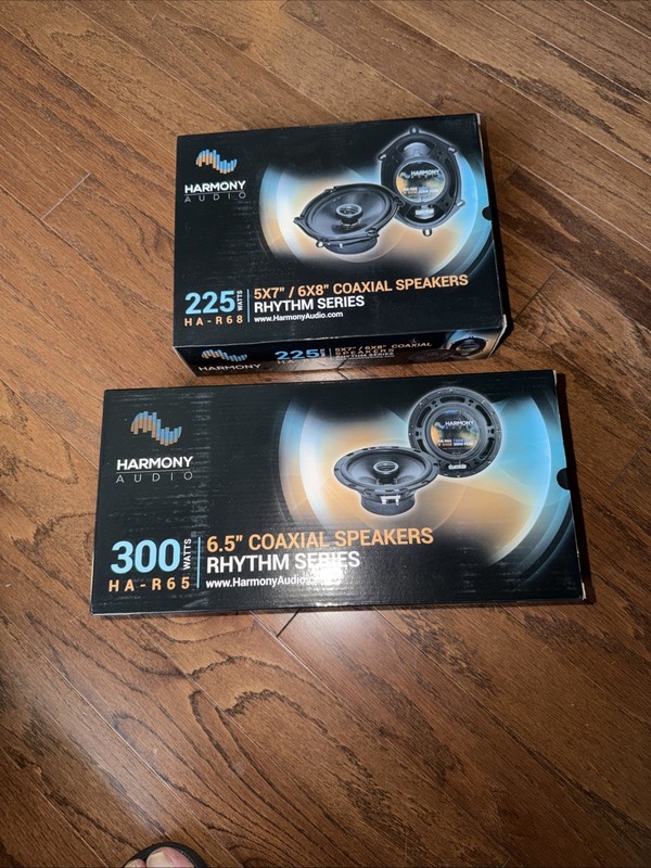 2 SETS HARMONY AUDIO SPEAKERS. Two 6.5 Inch And Two 5x7/6x8 Car Stereo Speakers