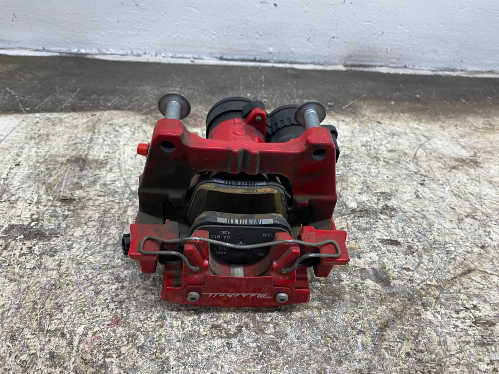 2017-2024 MASERATI LEVANTE REAR RIGHT BRAKE CALIPER RED 06700388370 RED *36K*