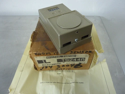 MAXITROL TS244A Wall Mount Sensor Gas-Fired Space Temperature 50-90 (22960)