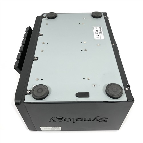 Synology DiskStation DS1813+ NAS Network Attached Storage w/ 6TB (3x 2TB) HDDs - Afbeelding 4 van 7