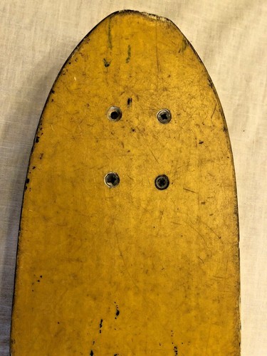 Vintage 1970s Era Yellow Fiberglass Skateboard W/ Rolling Star Wheels Stud Truck - Picture 10 of 12
