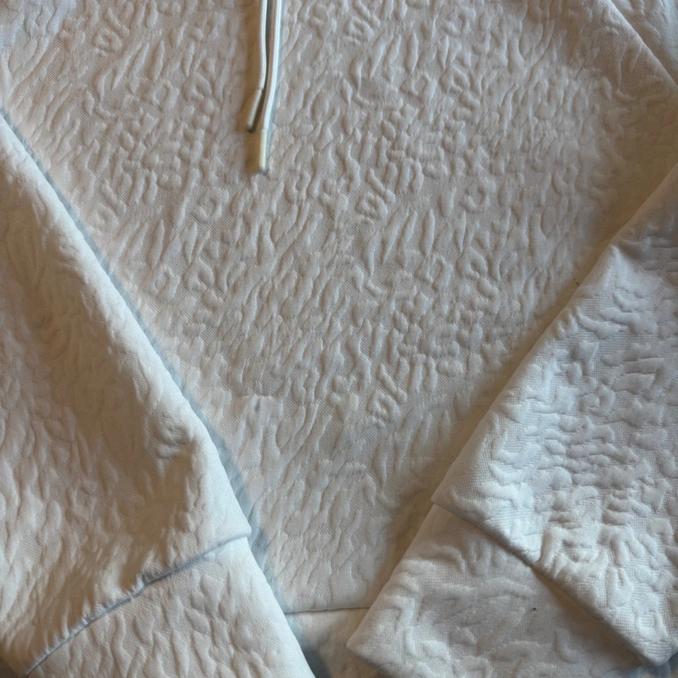 Sudadera Pullover Juicy Couture Blanca Acolchada Cordón Cuello Embudo Top Corto Foto 2 de 4