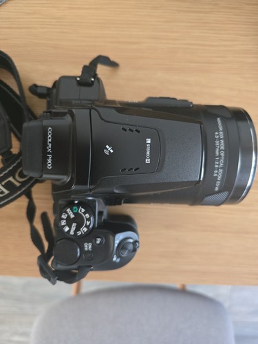 Nikon Coolpix P900 Digital Camera 83x Optical Zoom - Black - Picture 4 of 6