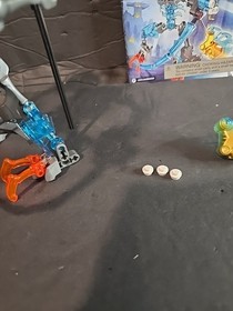 LEGO BIONICLE: Skull Warrior (70791) with Mask of Ice * Missing 3 White Caps *
