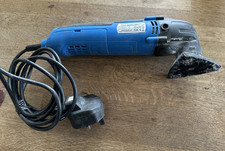 Silverline 240v Multitool - Detail Sander - Hook & Loop Delta Pad - 300W  - GWO