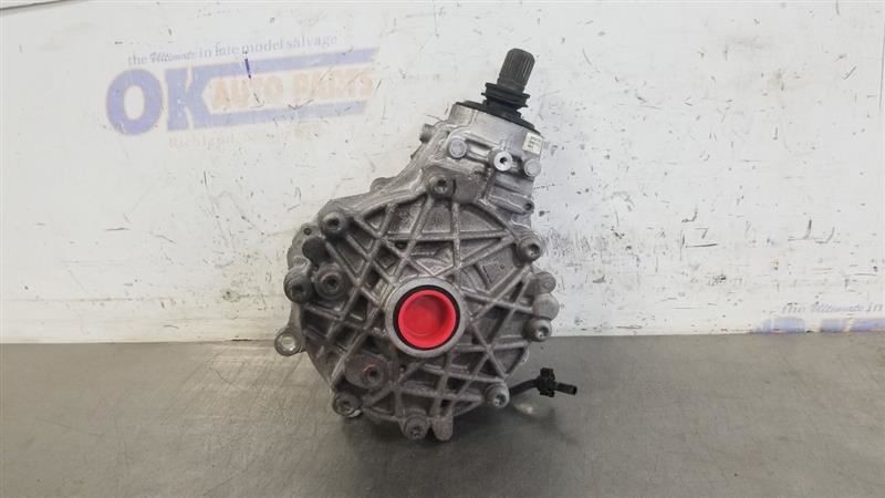 18 2018 MASERATI LEVANTE OEM FRONT CARRIER DIFF DIFFERENTIAL 06700321830