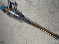 Dyson V15 Detect Cordless Stick Vacuum Cleaner Gold