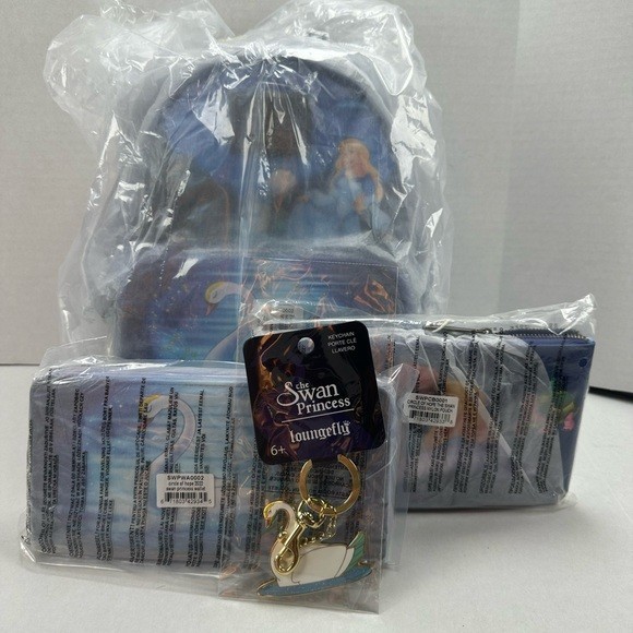 Loungefly Swan Princess Castle Scene Complete Set | eBay display picture 3