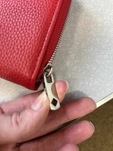 Jewell By Thirty One Purple Red All About The Benjamins Wallet Pebble NEW - Imagen 3 de 9