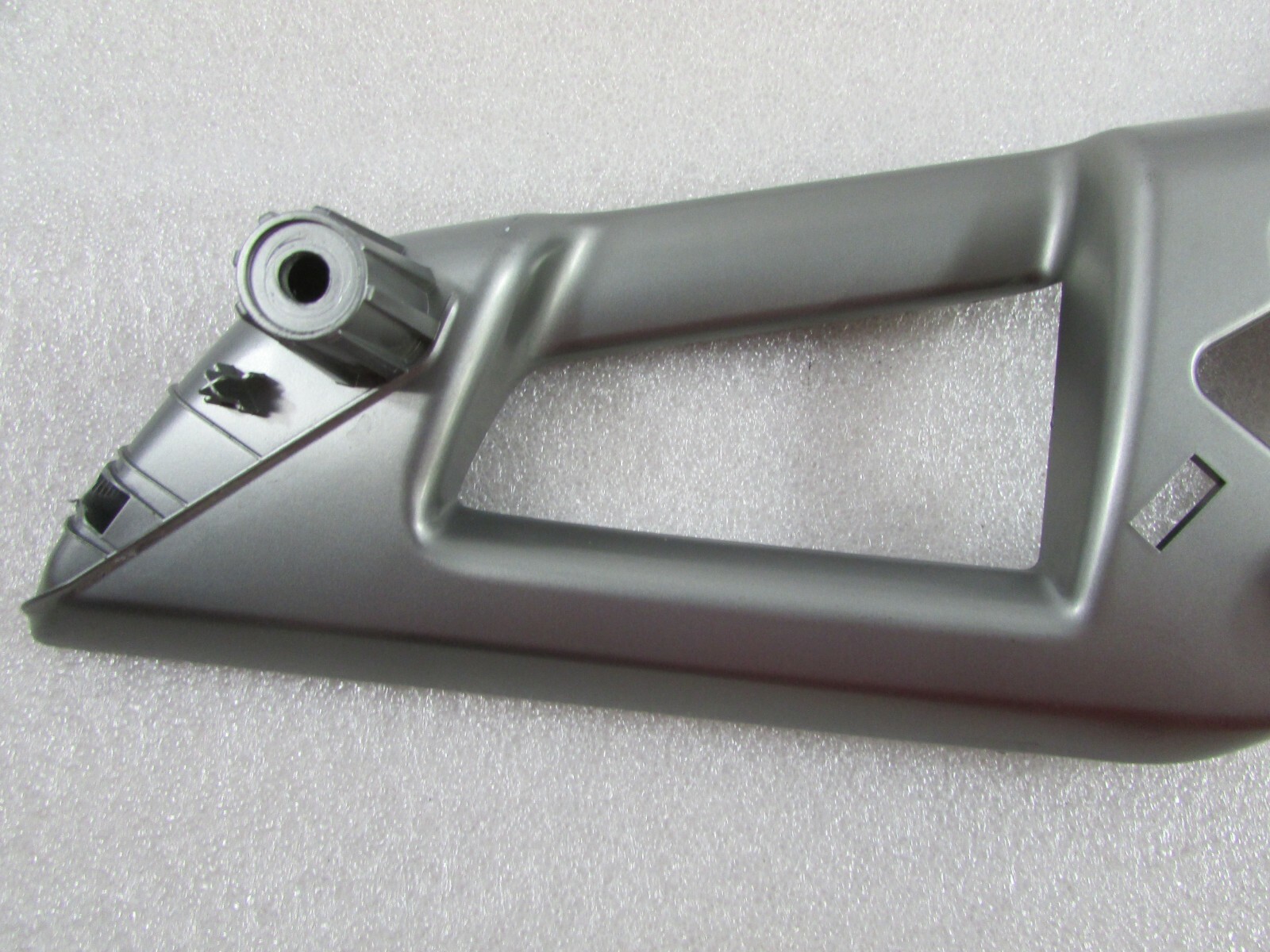 Lamborghini Aventador, LH Grab Handle Inner Silver Bracket, Used P/N 470867157A