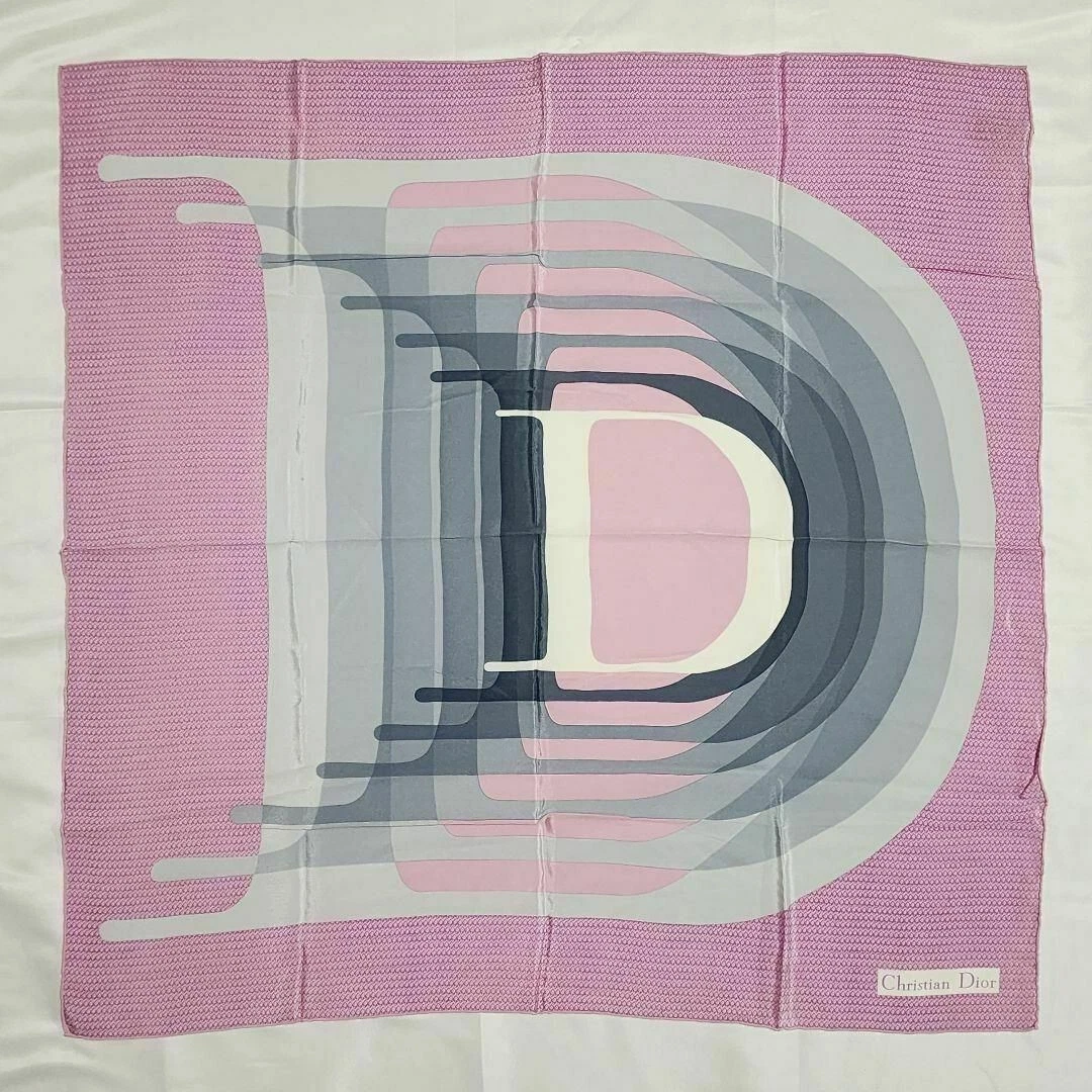 Authentique foulard Christian Dior trotteur motif D soie rose pâle gris femme rare