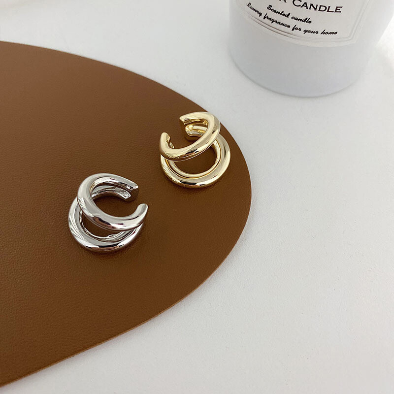 Double Circle Fake Piercing Earcuff for Women and Men - Faux Earrings Earclip