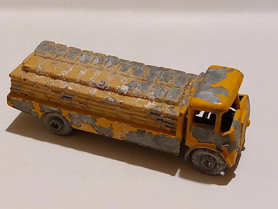 Albion Chieftain Lesney Made In England VC Very Chipped Art N 51 1/87 - Immagine 2 di 4