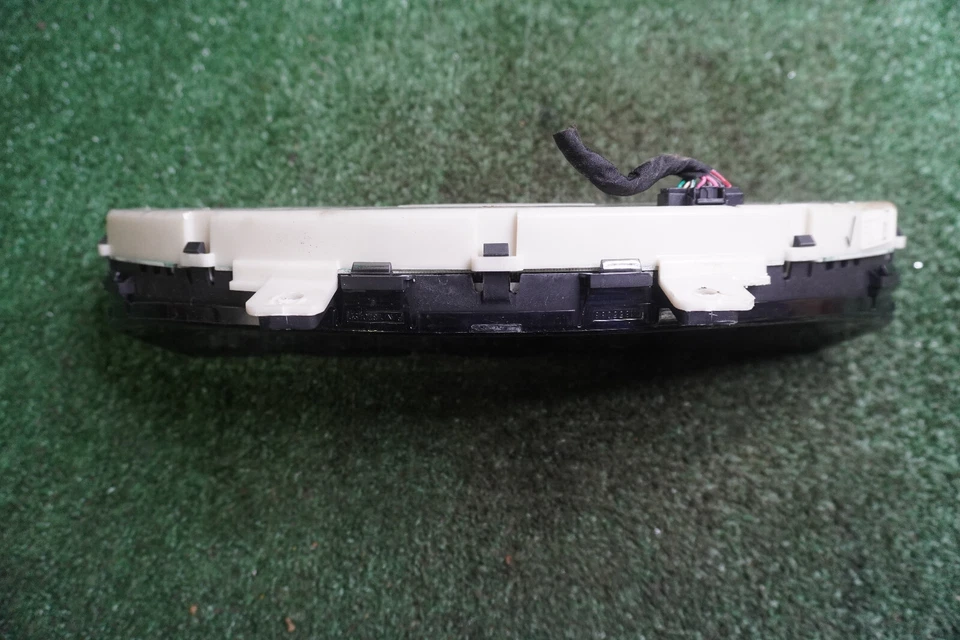 GMC ACADIA 2014 2015 velocímetro medidor clúster OEM 23172989 sin vin Foto 2 de 4