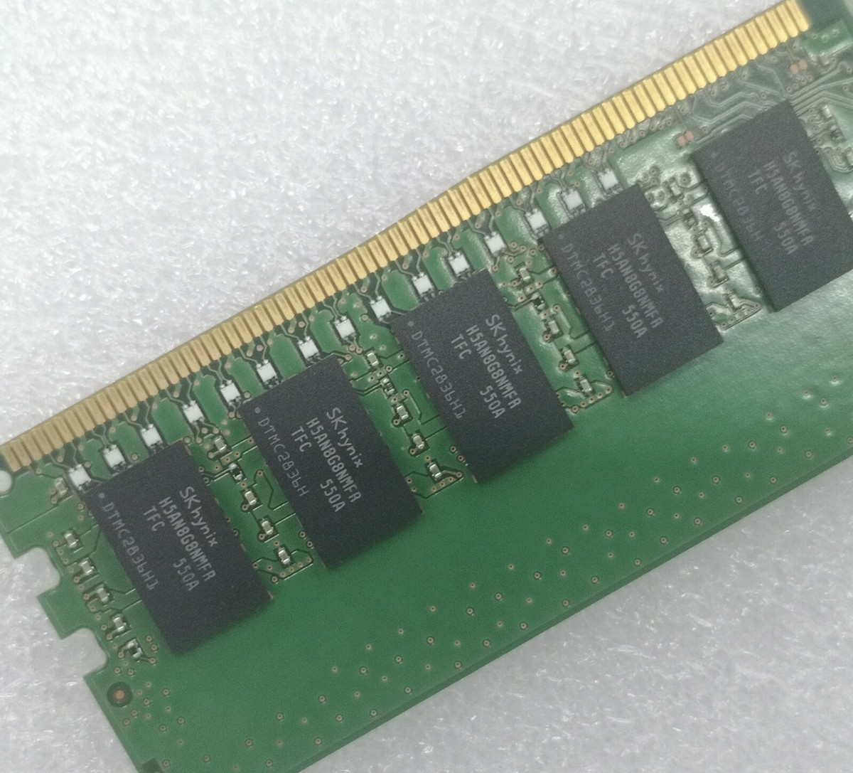 SK Hynix 16GB DDR4 2133MHz ECC UDIMM RAM 2Rx8 PC4-17000 for DELL