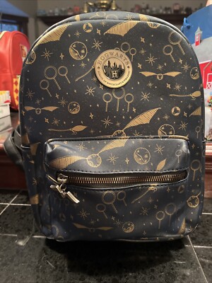 Harry Potter Quidditch Navy Gold Golden Snitch Broom Bioworld Mini Backpack