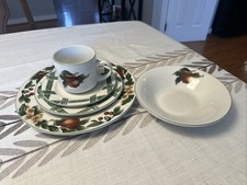 The Cades Cove Collection By Citation Apples Dinner Bread Bowl & Cup Set of 5