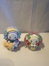 Pair MJ Secret Forest Garden party Emma cupcake and Tea pot