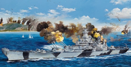 Trumpeter 1:200 USS IOWA BB-61 Plastic Model Kit - 03706