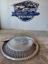 Wheel Cover Hubcap Rib Type Fits 75-78 Toronado 386524 Wheel Cover Hubcap Rib Type Fits 75-78 Toronado 386524