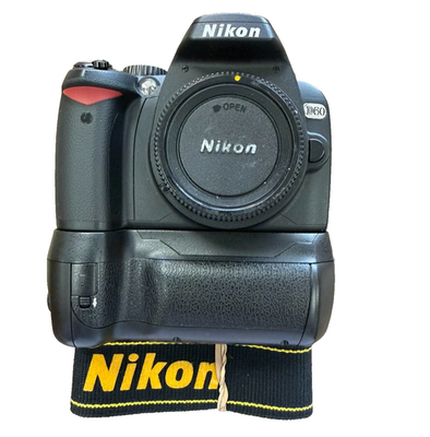 デジタルカメラ Nikon D60 Nikon D60 10.2MP Digital SLR DSLR Camera | eBay